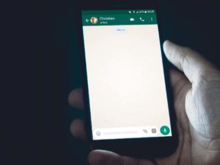 WhatsApp sur iOS aura droit à une fonction message vocale