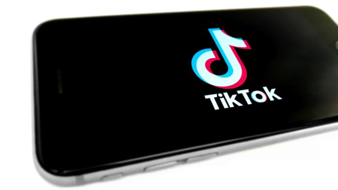 Le réseau social TikTok souhaite mettre en avant les vidéos en direct