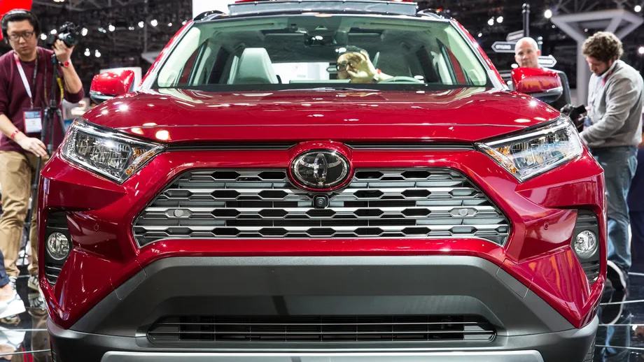 Le constructeur Toyota est à la traine sur son parc de voiture électrique.
