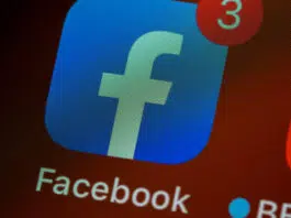 Facebook aurait l'intention de changer le nom de sa société et de son réseau social