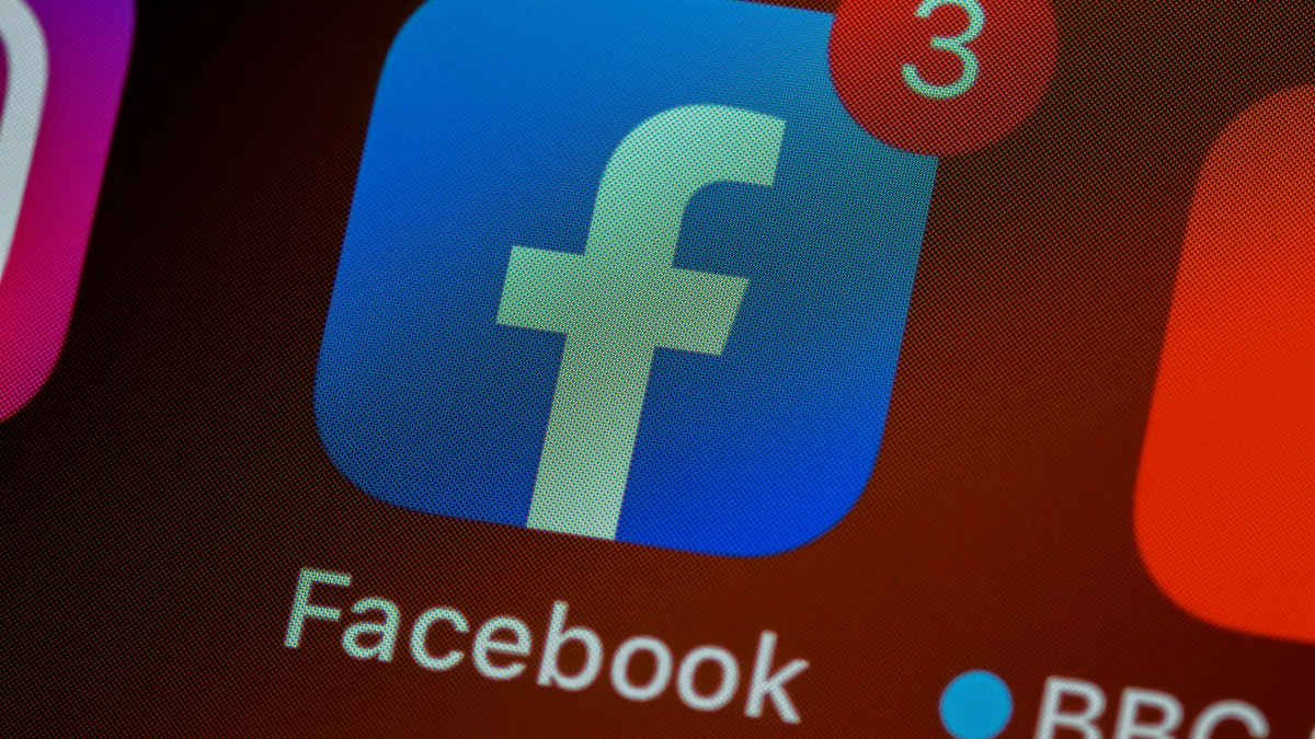 Facebook aurait l'intention de changer le nom de sa société et de son réseau social